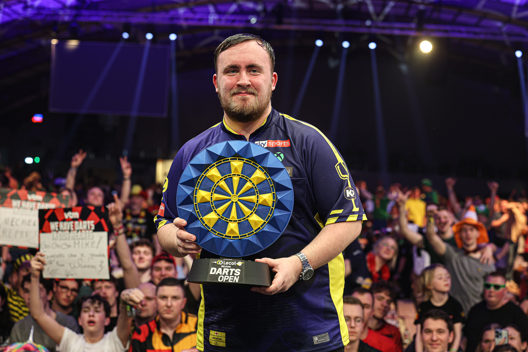 Luke Littler gewinnt die Belgian Darts Open