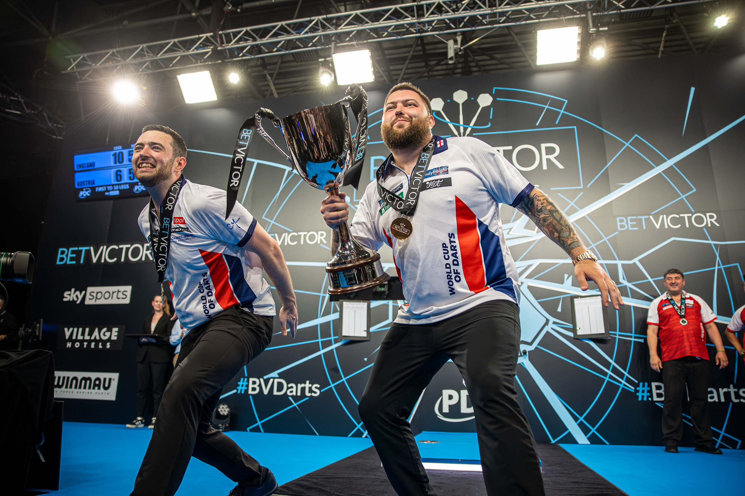 Luke Humphries and Michael Smith are the World Cup Winners of 2024