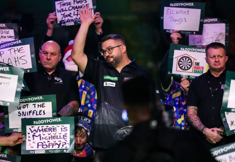 Cristo Reyes bei der PDC World Darts Championship 2026 im Ally Pally.
