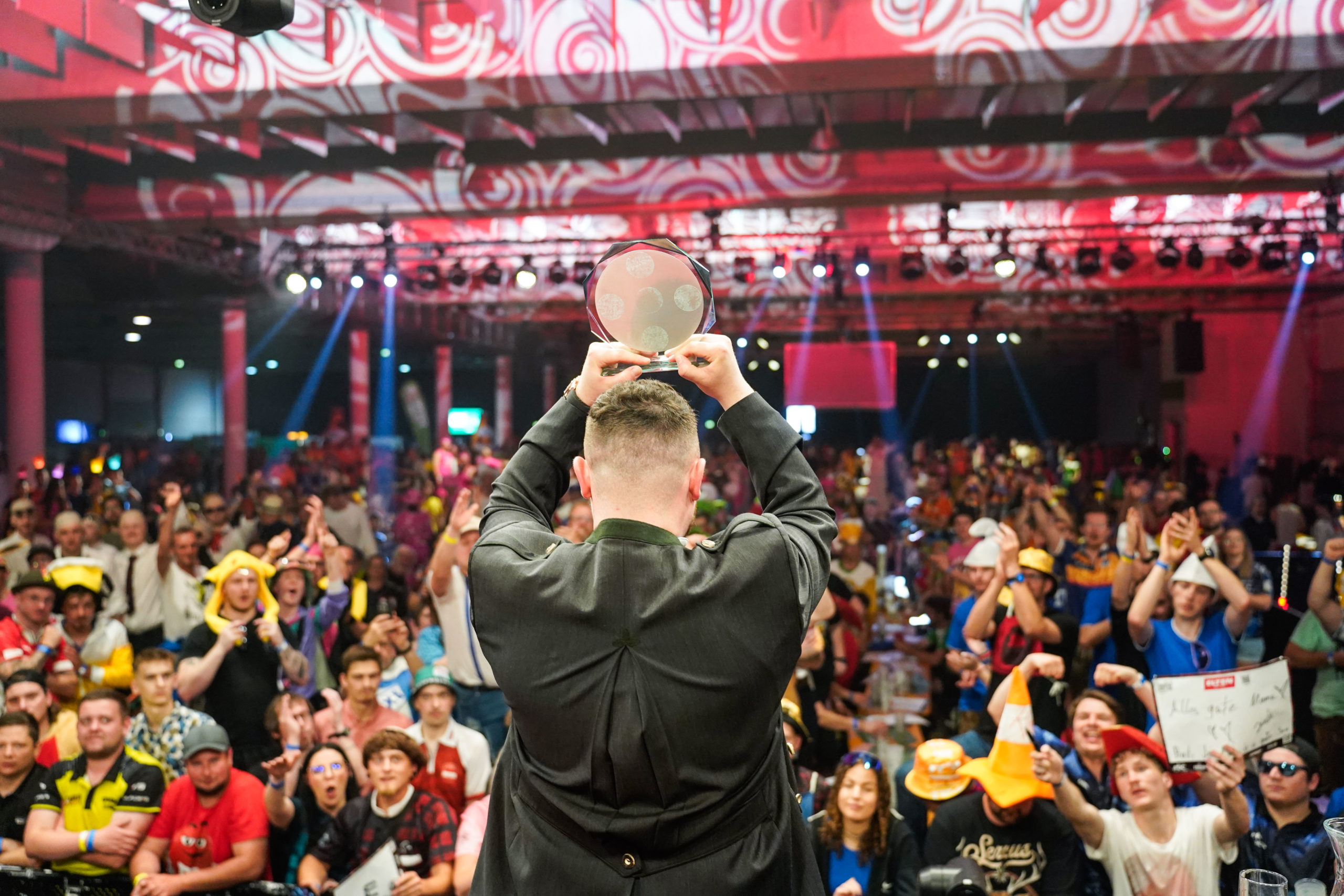 Josh Rock gewinnt die ELTEN Safety Shoes Austrian Darts Open 2026 mit 8:6 gegen Kevin Doets im Messe Congress in Graz.
