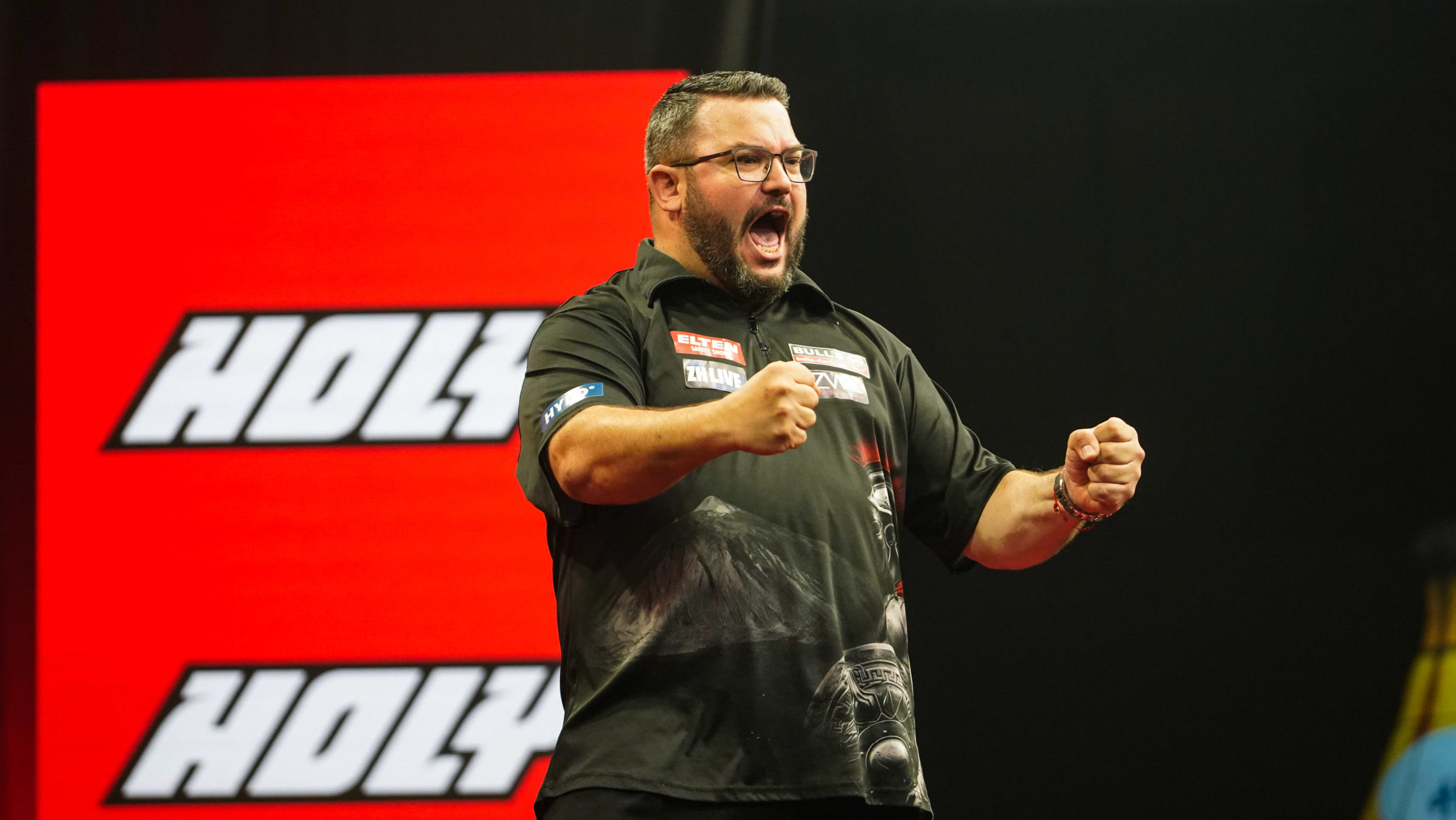 Cristo Reyes bei den ELTEN Safety Shoes Austrian Darts Open im Messecongress in Graz.